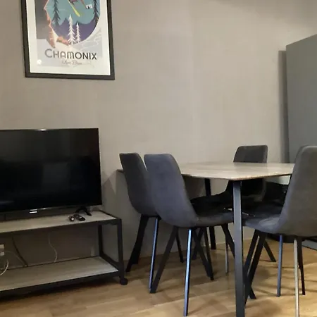 Triplex Aiguille Du Midi Furnished Flat Lägenhet